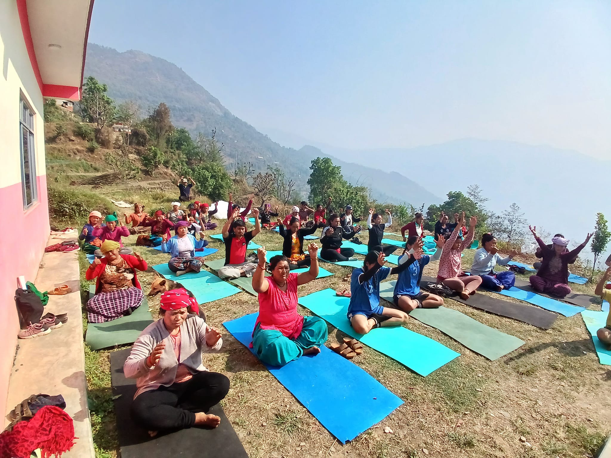 मंगला गा.पा.वडा नम्बर ४ मा स्वास्थ्य प्रवर्धन लागि जीवन शैली परिवर्तन कार्यक्रम तथा योग